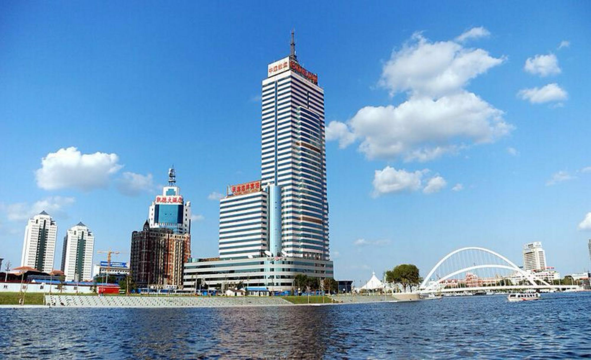 Ocean Hotel Тяньцзінь Екстер'єр фото